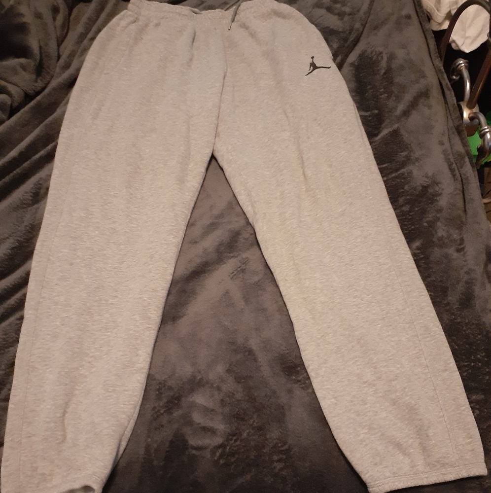 Jordan grey sweatpants
